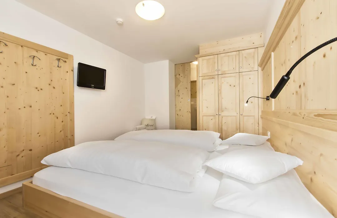 Hotel Steinroesl-1